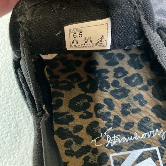 MENS VANS X CHER STRAUBERRY SLIP-ON CHEETAH SNEAKER. SIZE 6.5 - Picture 7 of 7